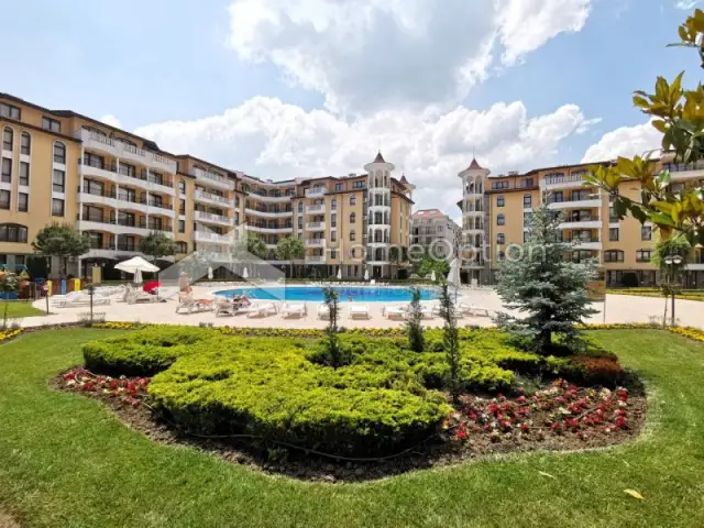 Комплекс Роял Сън (Royal Sun) Слънчев бряг: Апартаменти с Акт 16