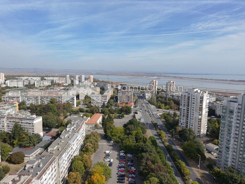 PICCADILLY RESIDENCE – A Modern Residential Building in Burgas