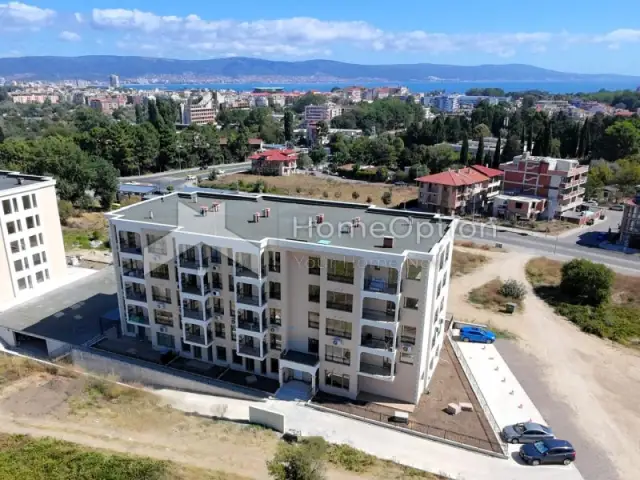 For Sale – Three-Bedroom Apartment with Garage in Nessebar, Cherno More district