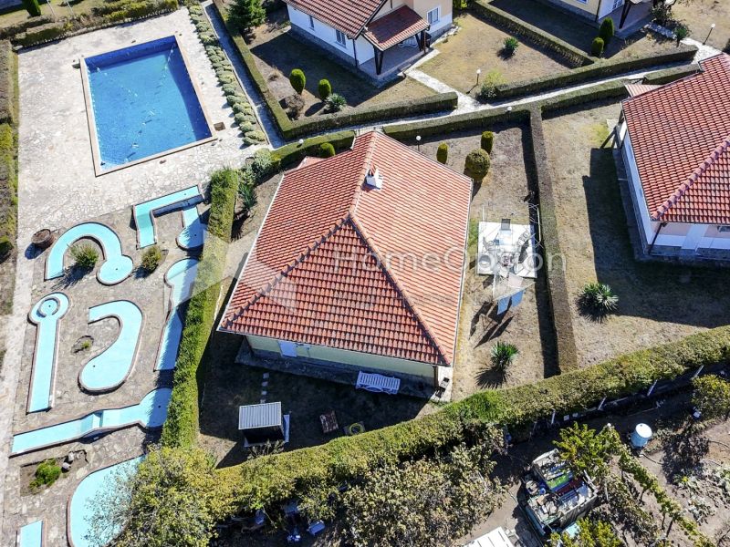 Продава - едноетажна къща с три спални в с. Брястовец, обл. Бургас