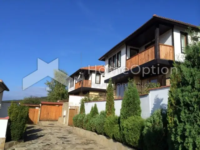 Продажа красивого двухэтажного дома в тихом селе Горица область Бургас